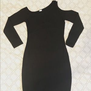 Venus Cold Shoulder MIDI Dress